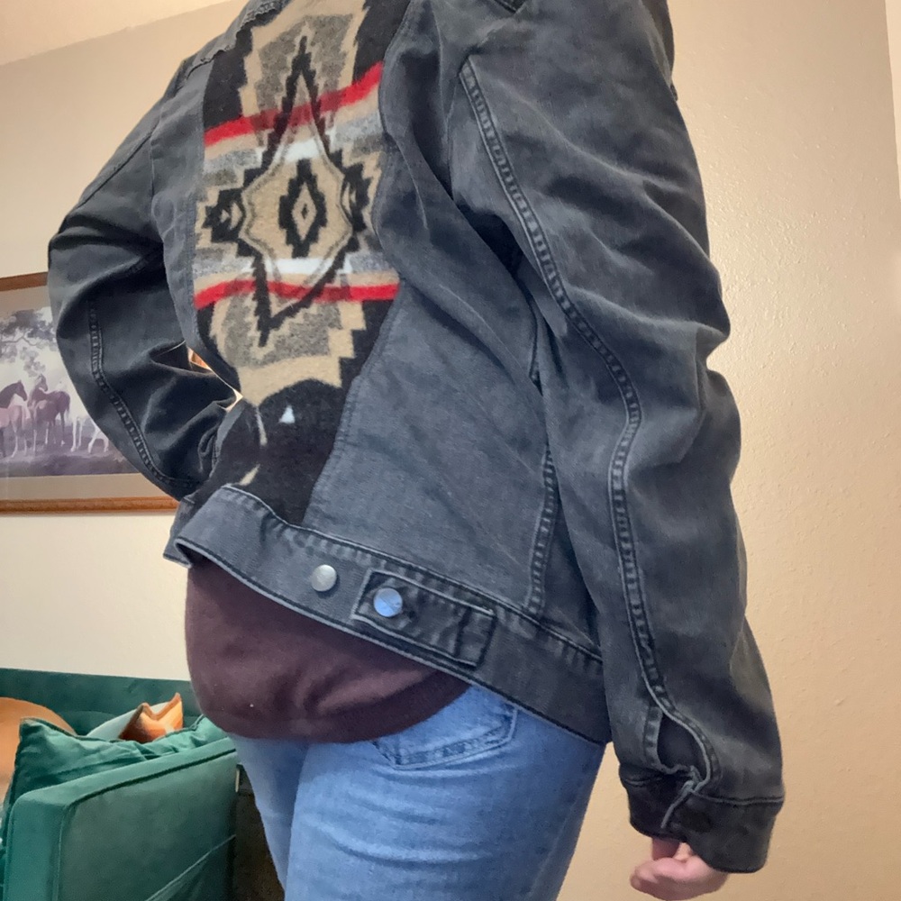 Wrangler black Denim Jacket Southwest Tribal Native Aztec Western Boho Jean Coat - Picture 2 of 14